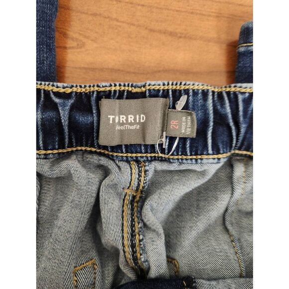 Torrid Distressed elastic waistband and drawstring Jeans Size 2R Pull-on. Measur - Picture 3 of 9